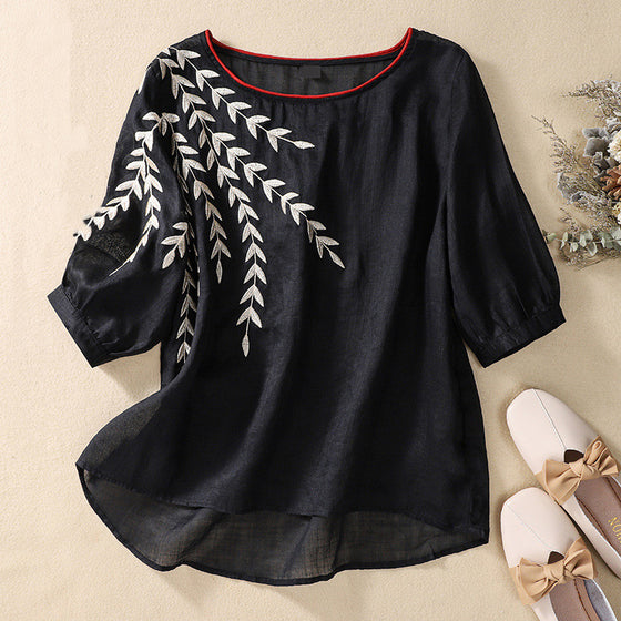 Women's Fashion Retro Machine Embroidery Top